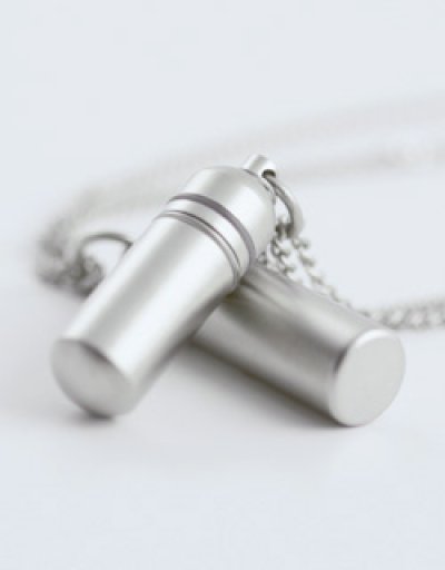 画像1: 純チタン製 ピルケース タイプC (般若心経入り)