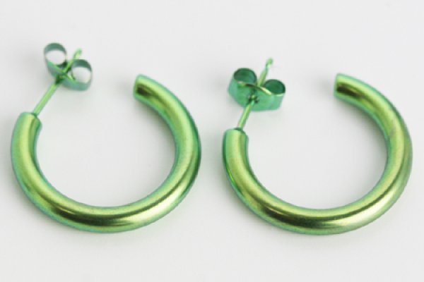 画像1: チタンピアス　Gリング３×２０　フローラルグリーン (1)