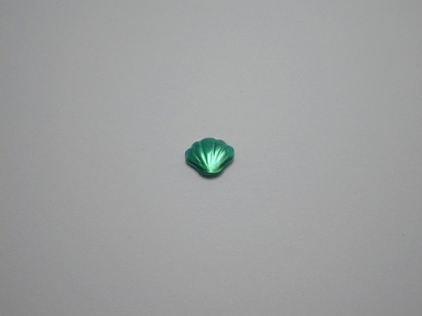 画像1: チタンピアス　シェル　グリーン (1)