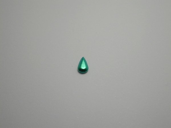 画像1: チタンピアス　ティア　グリーン (1)