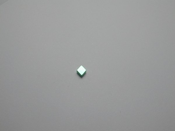 画像1: チタンピアス　ダイヤ　フローラルグリーン (1)